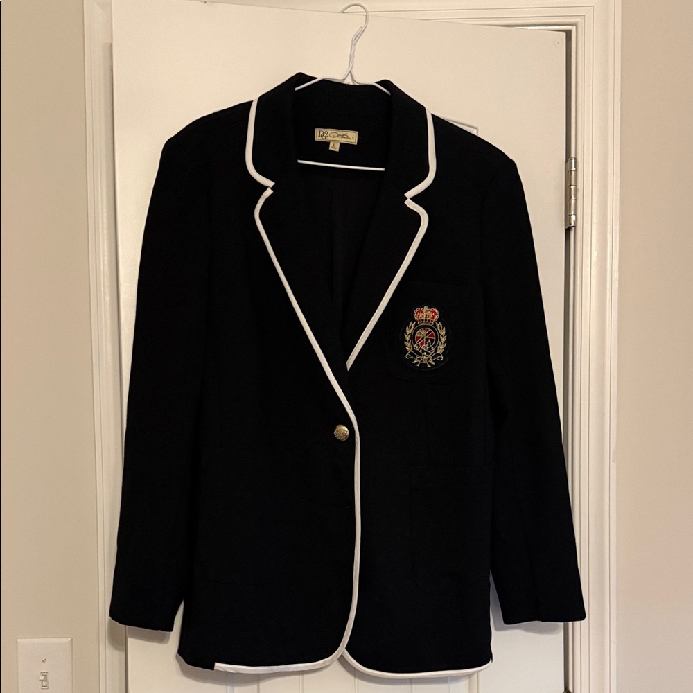 DG2 Women's Black Blazer with White Piping